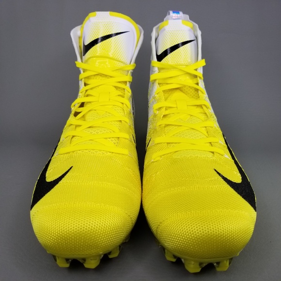 Nike Vapor Untouchable 3 Elite Football Cleats - Picture 5 of 8